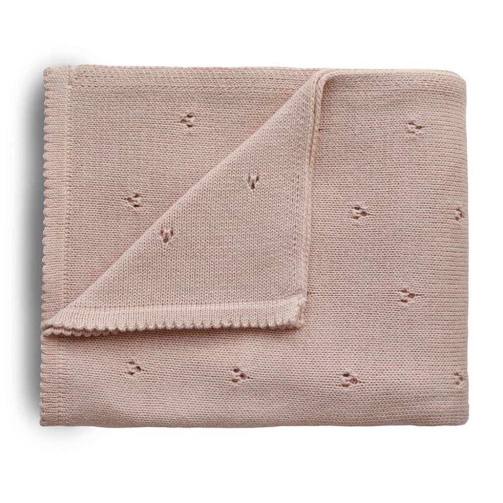 Mushie pletená detská deka z organickej bavlny (dierkovaná Blush)