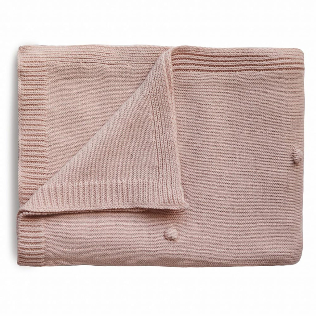Mushie pletená detská deka z organickej bavlny (bodkovaná Blush)