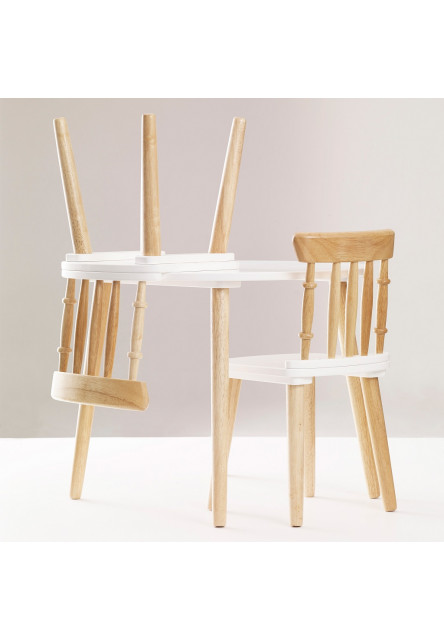 Stôl so stoličkami